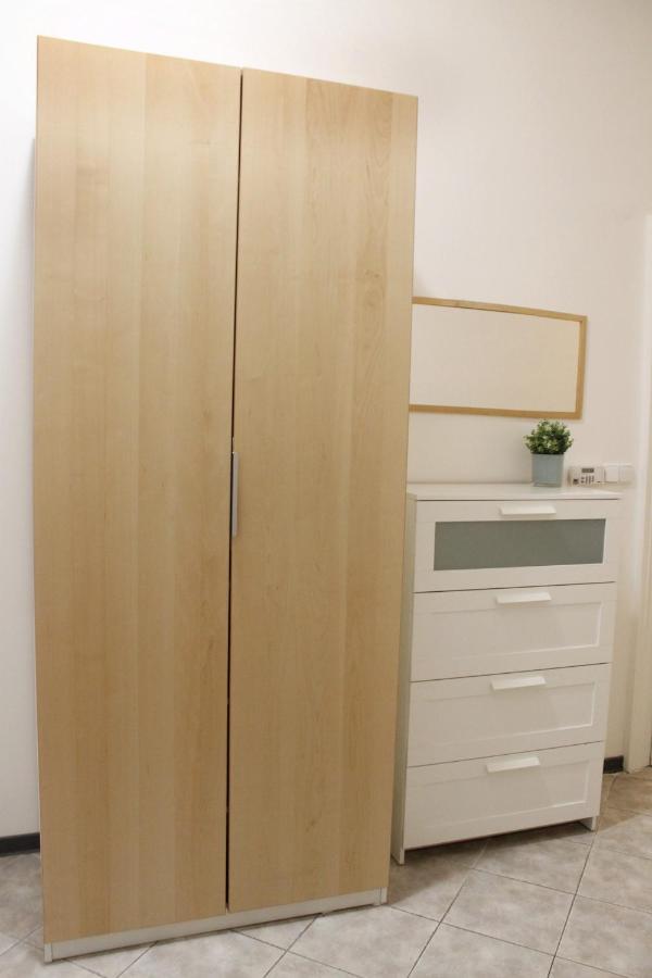 Modern Apartment Ve Smeckach 28 프라하 외부 사진
